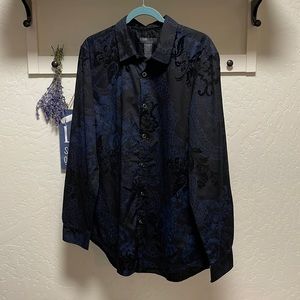 CM & Company, long sleeve button up shirt. Velvet embossed Paisley design